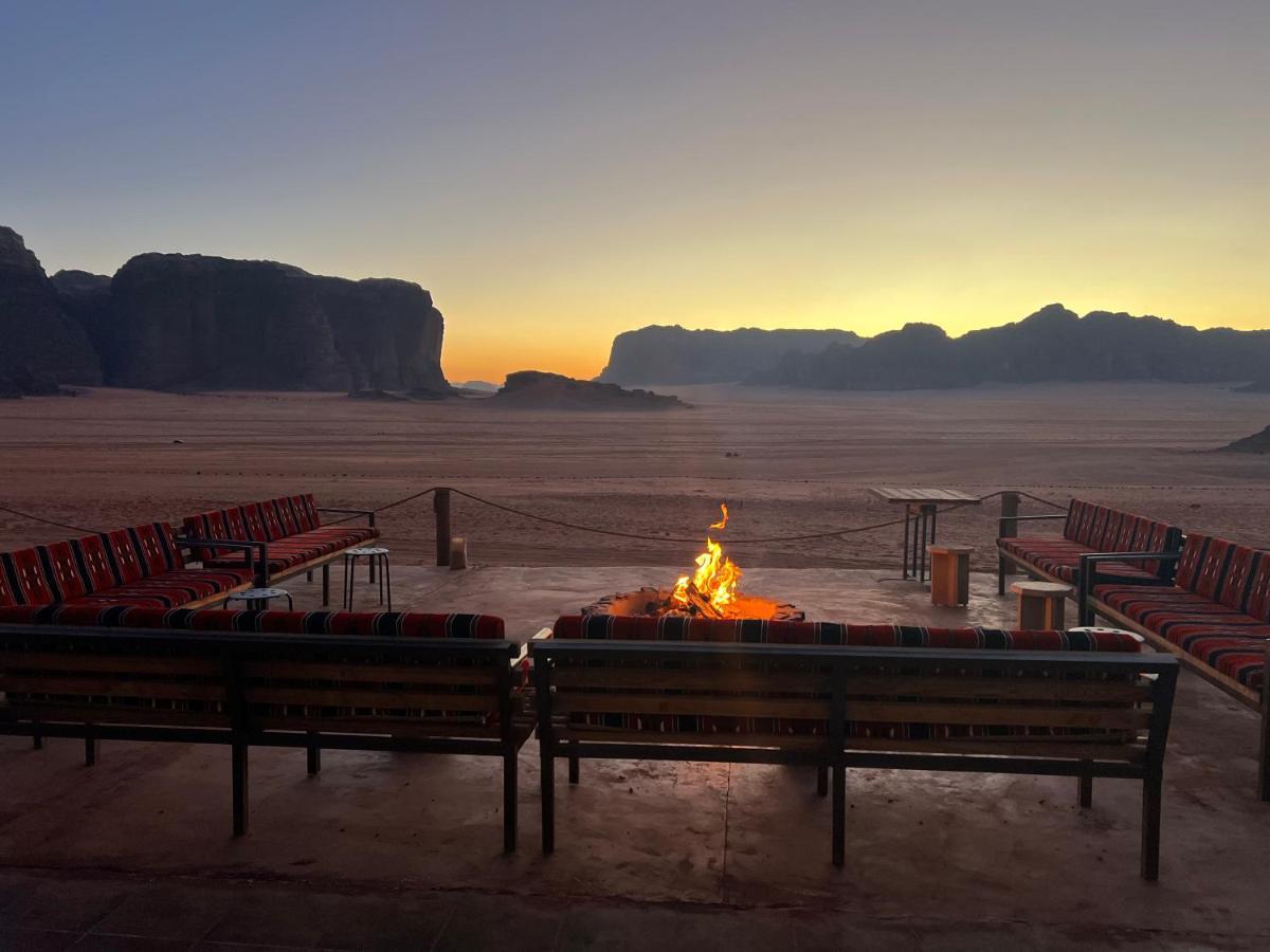 Wadi Rum Bedouin Camp Ngoại thất bức ảnh
