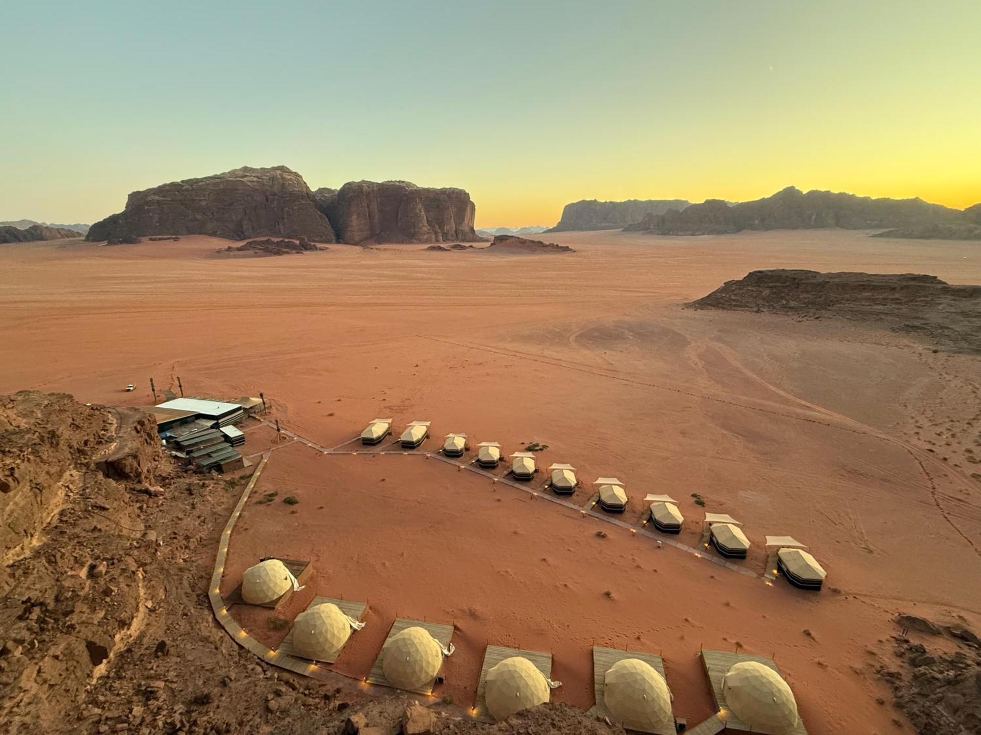Wadi Rum Bedouin Camp Ngoại thất bức ảnh